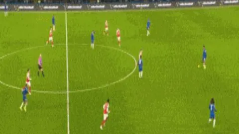 “湖人对阵勇士：NBA季后赛首轮激战一触即发”