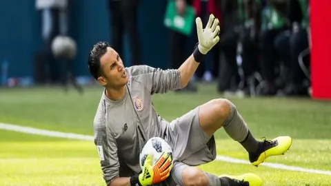 邁尼昂預言：多納魯馬將迎狂熱歡迎，自稱“天命領袖”續約未進行